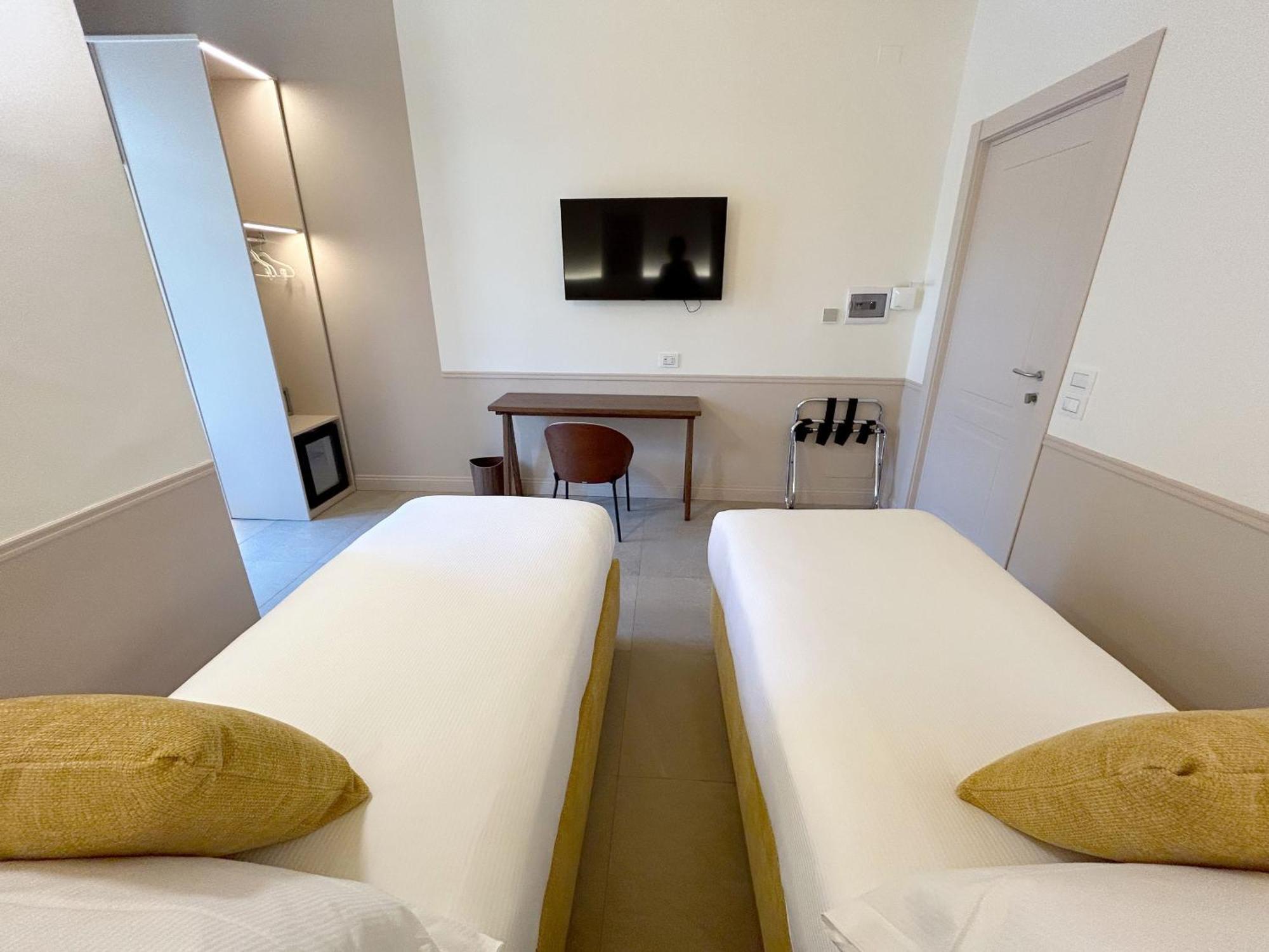 Astom Suites Rome Bagian luar foto